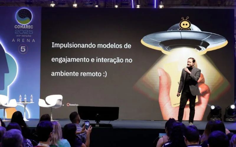 Beedoo no palco do CONAREC 2025, ano do Prêmio Consumidor Moderno de Excelência em Serviços ao Cliente